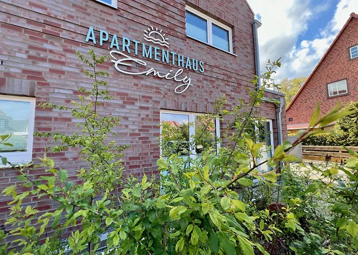Apartmenthaus Emily By Poly Hohwacht