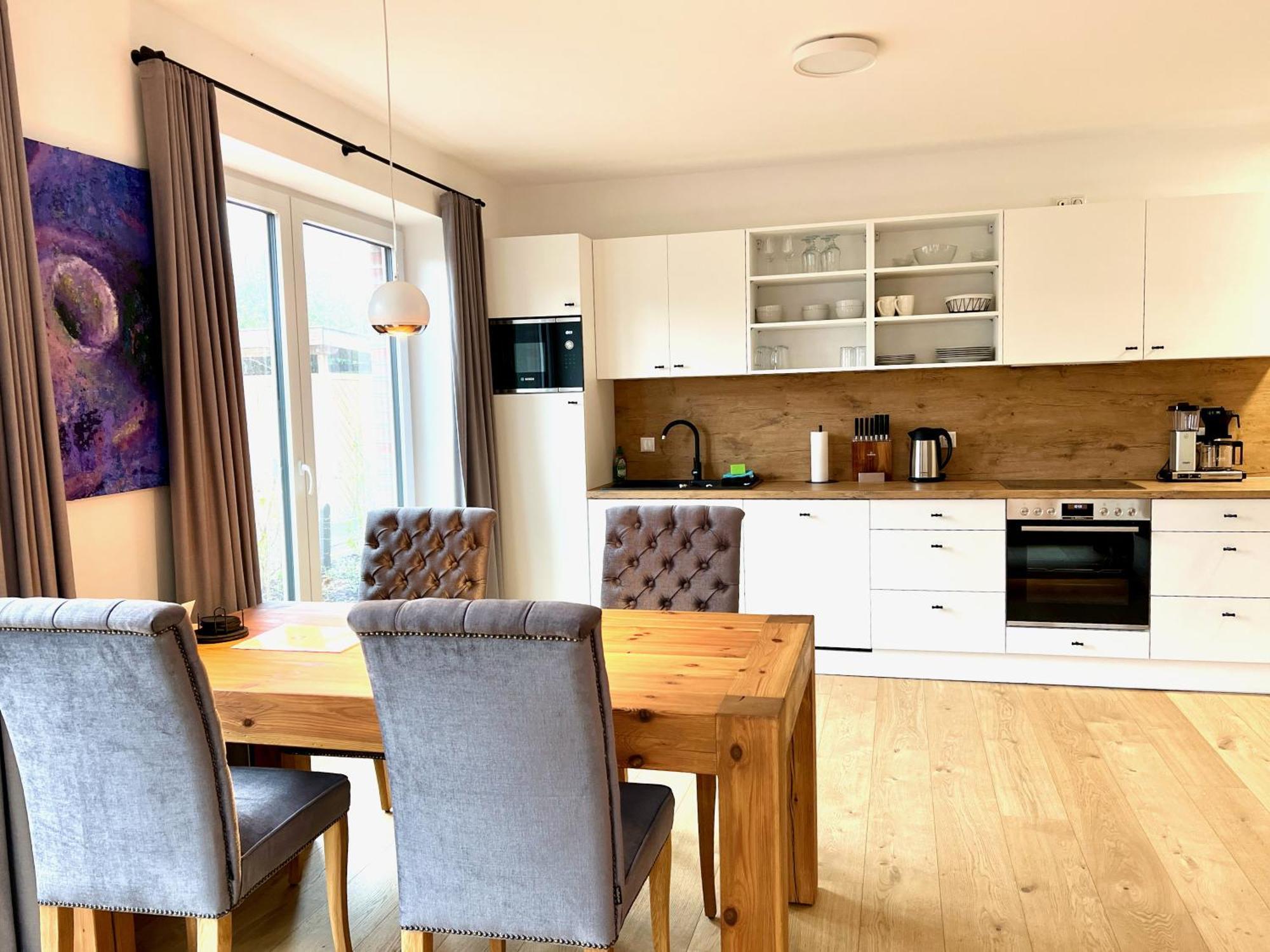 Apartmenthaus Emily By Poly Hohwacht